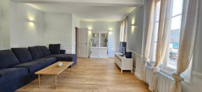 Belle maison de ville, 8 couchages, centrale
